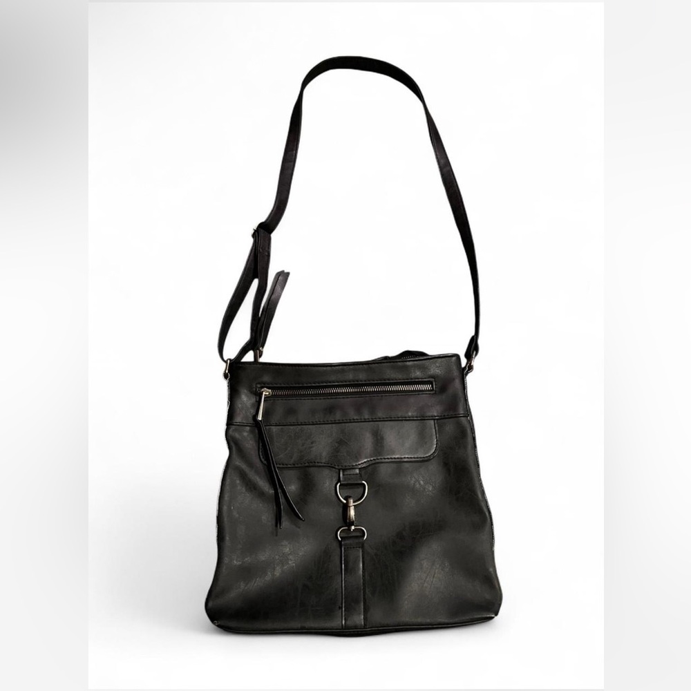 Black Leather Shoulder Bag